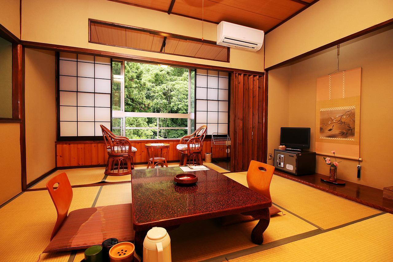 Oyado Higashiyama Hotel Aizuwakamatsu Exterior photo